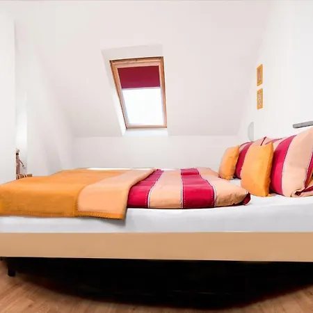 Kornkammer * Einhusen (Rostock)